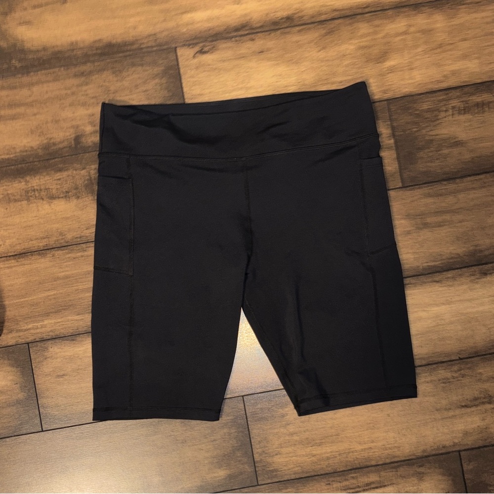 Zyia Bike shorts with pockets